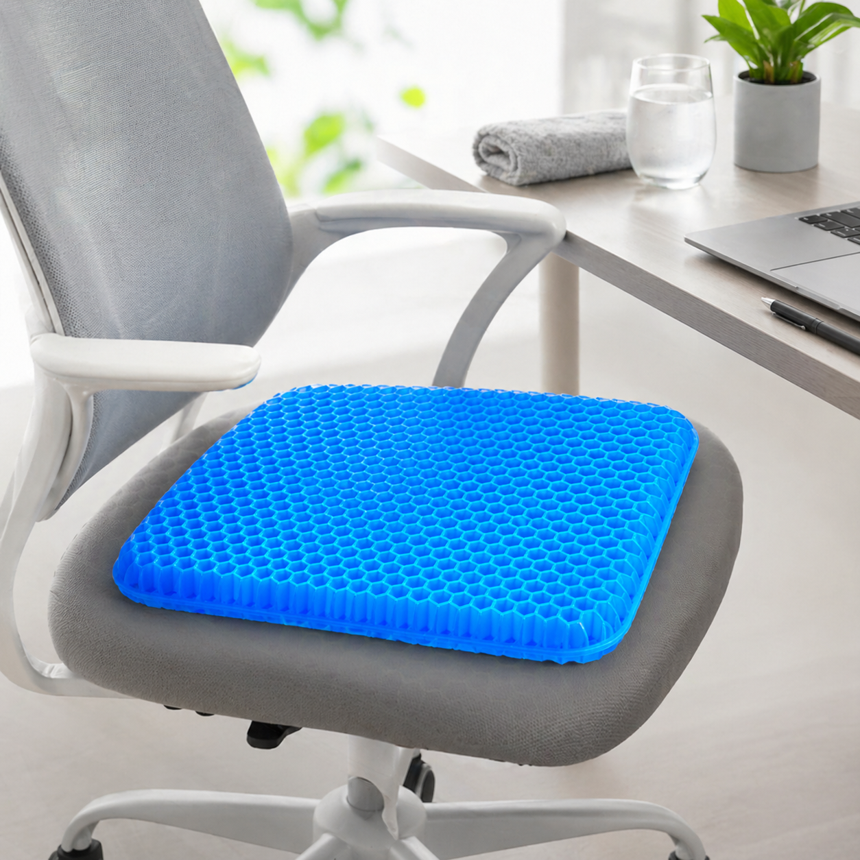 Elziq Premium Breathable Cushion