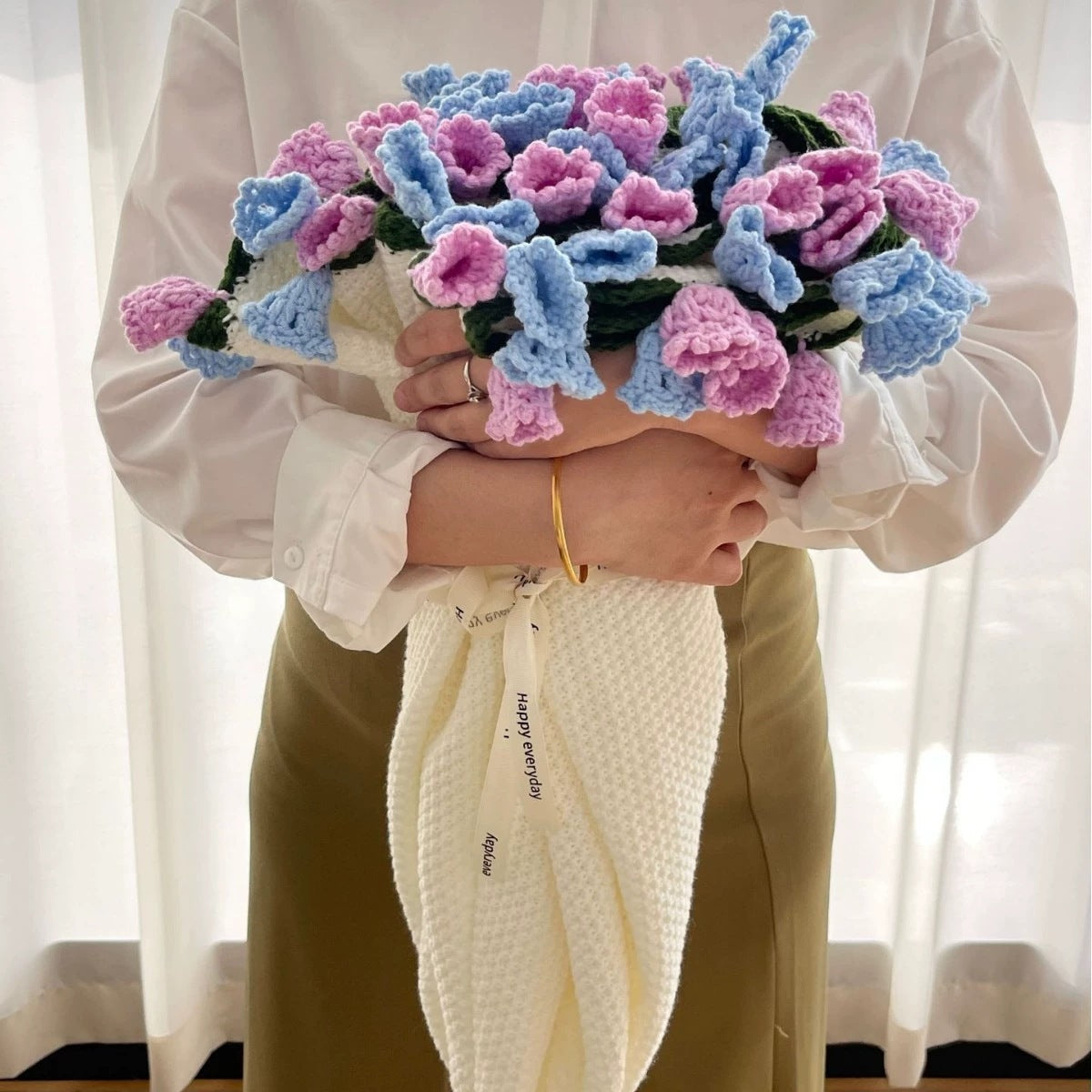 Elziq Garden Bouquet Blanket