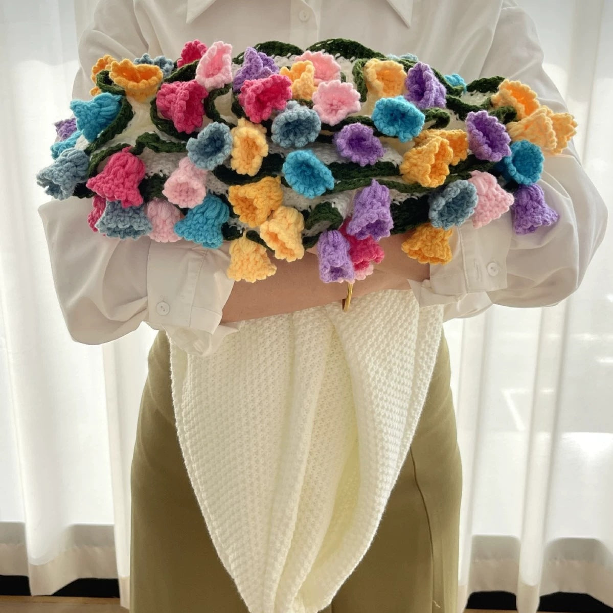 Elziq Garden Bouquet Blanket